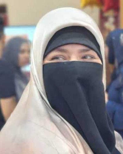 Sr.Mona Ayouib​ - MS/HS Quran & arabic dept.​